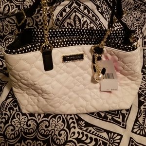 Betsey Johnson multi compartment tote...